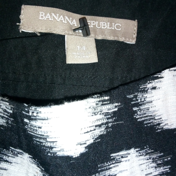 Banana republic Mini Skirt - Picture 5 of 5
